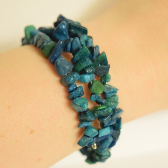 Dark turquoise chip bracelet - Picture 3 of 4